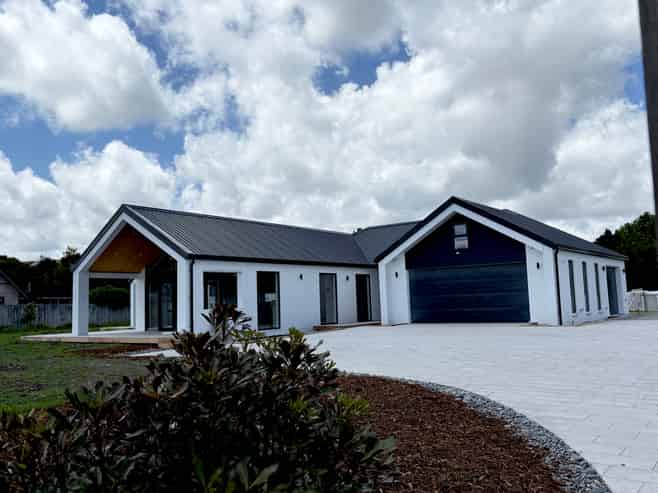 25 Awatiro Drive, Kaukapakapa