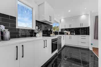 20 Finn Place, Totara Vale