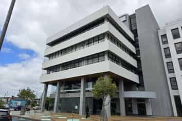 Central Manukau Ground Floor Office