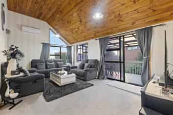 7A Calluna Crescent, Totara Heights