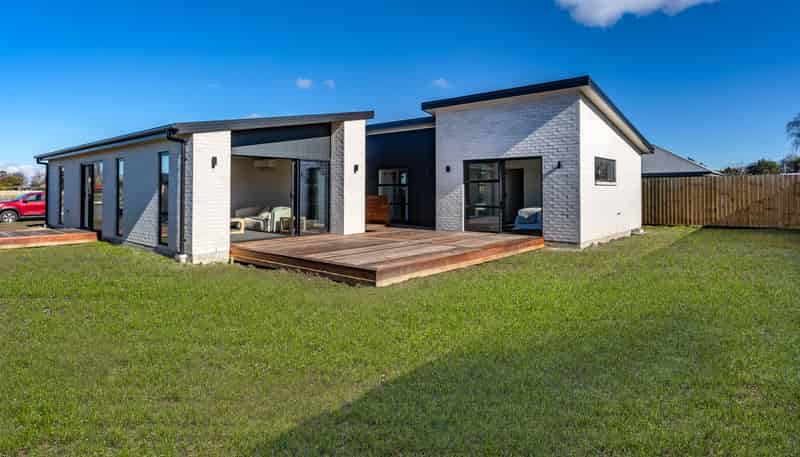 18 Salkeld Place, Woodend