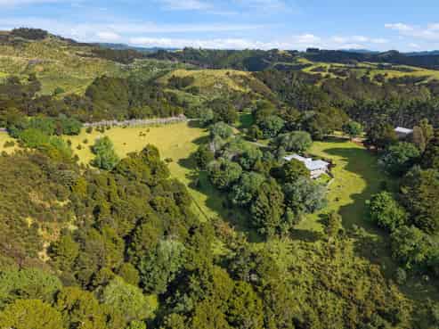 12 Rebel Lane, Whareora