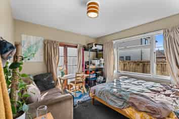 12 Angela Street, Upper Riccarton