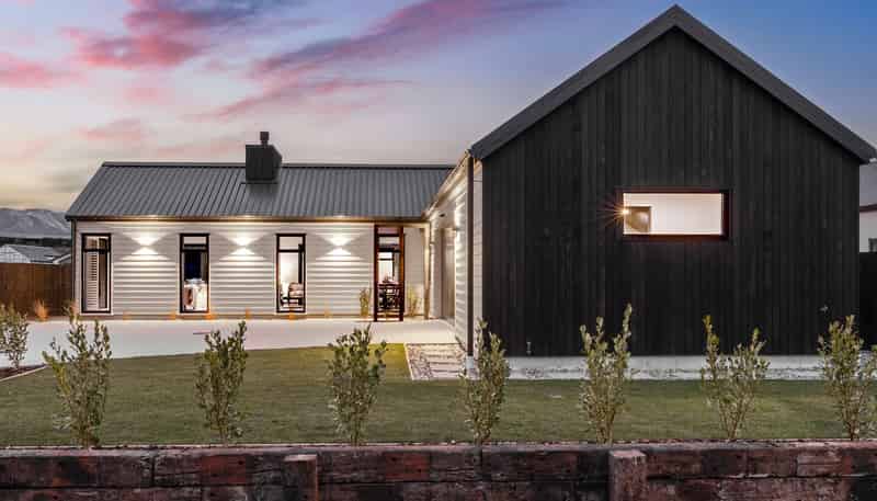 39 Atkins Road, Luggate
