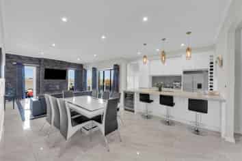 10 Glaisdale Crescent, Flagstaff