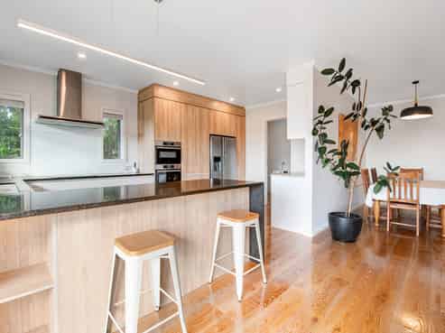 51 Balboa Drive, Matakatia