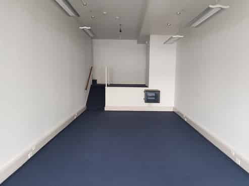 Wonderfully Presented Retail Or Office
