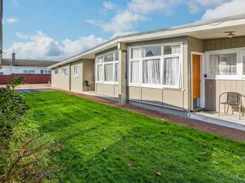 Trentham Motel - Must be sold 