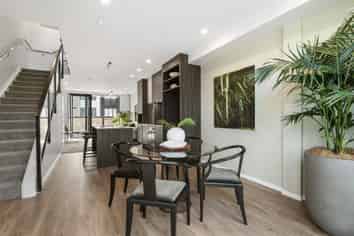 2/19 Windlass Street, Long Bay