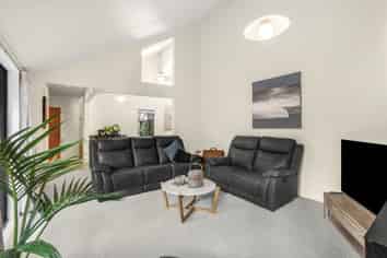 641B High Street, Boulcott