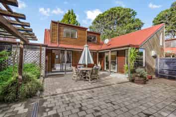 641B High Street, Boulcott