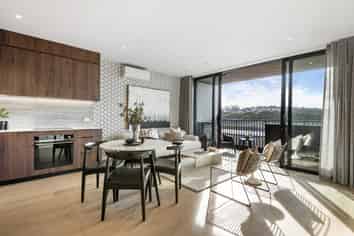 202/23 Pennant Street, Long Bay