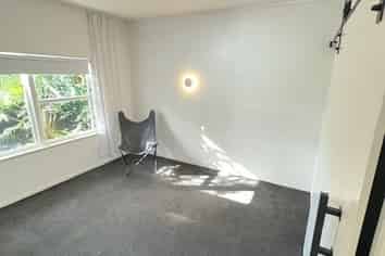 3/13 Alexander Street , Avenues