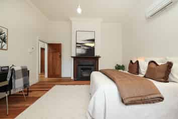 436 North Road, North East Valley