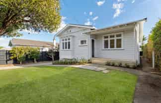 6 Curzon Street, Onehunga
