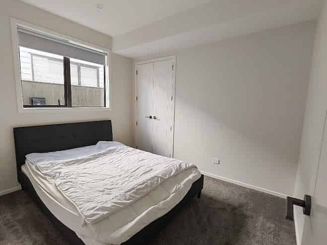 7 Meadowridge Drive, Flat Bush
