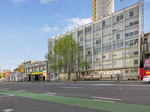 717/133 Beach Road, Auckland Central