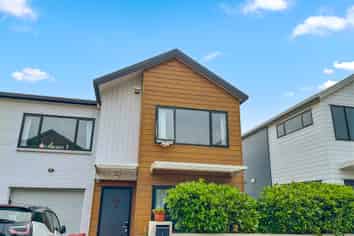 7 Seafarer Cres, Stanmore Bay