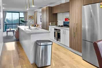 7 Seafarer Cres, Stanmore Bay