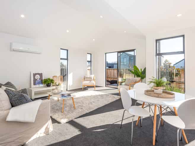 2/1 Hebe Lane, Northwood