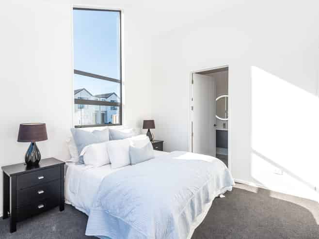 2/1 Hebe Lane, Northwood