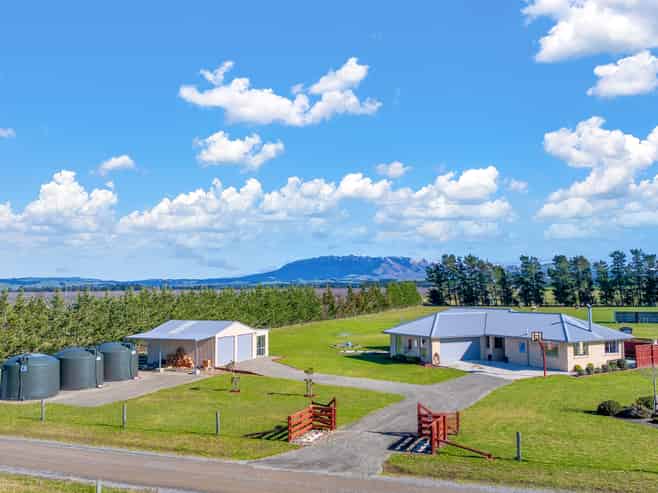 114 Purchas Road, Glasnevin