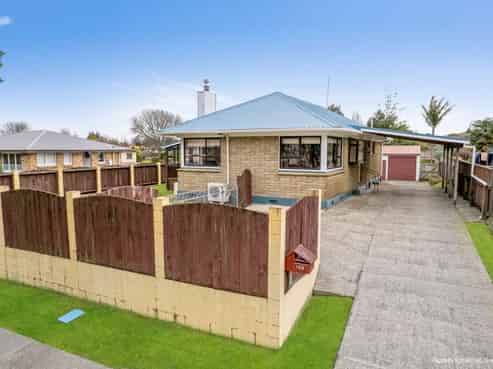 102 Douglas Street, Whakatane