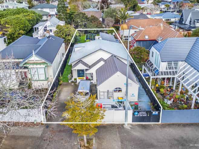 32 Green Lane East, Remuera