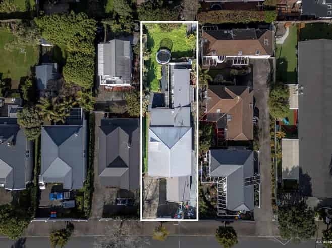 32 Green Lane East, Remuera