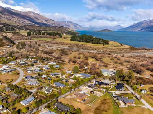 10 Lochburn Avenue, Glenorchy