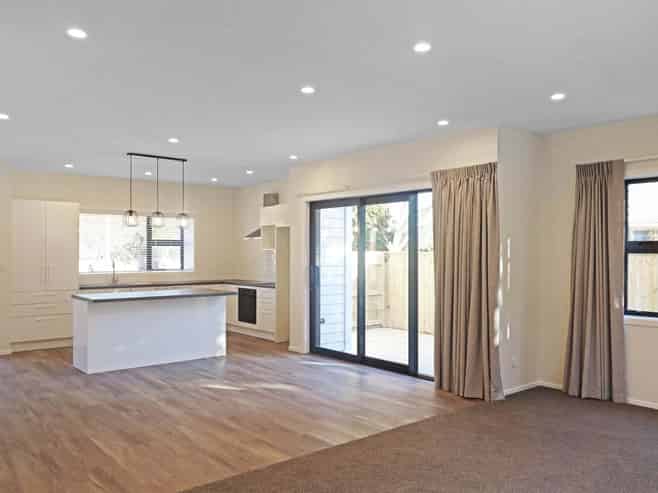 1/1105 Fergusson Drive , Clouston Park