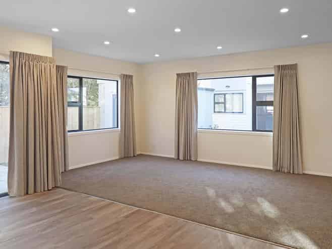 1/1105 Fergusson Drive , Clouston Park