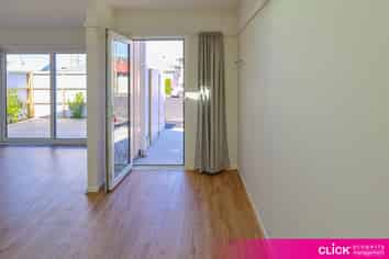 27 Churchill Street, Saint Kilda