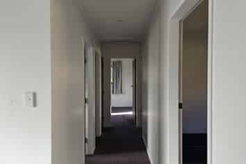 5 Mahinawa Street, Elsdon