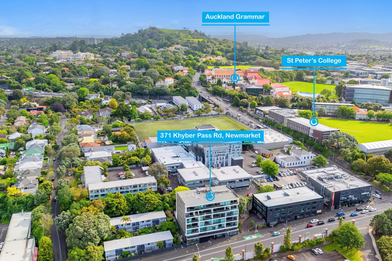 Ideal Investment - Prime Newmarket Location! – pohled 3