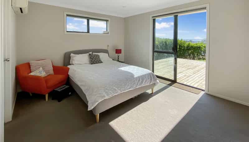 89 Lake Panorama Drive, Henderson