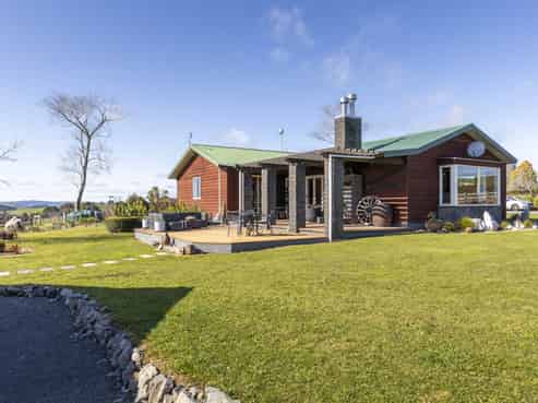 615 Wortley Road, Inglewood
