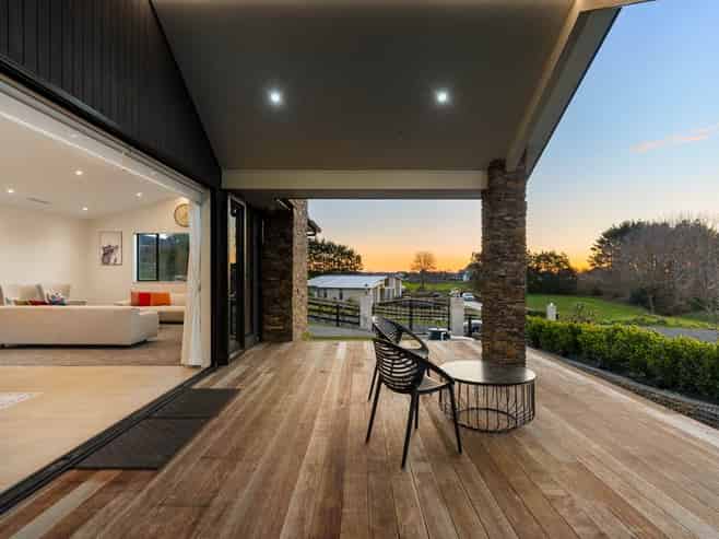 30 Karaka School Lane, Karaka