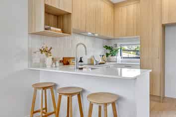 3/97 Atkinson Road, Titirangi