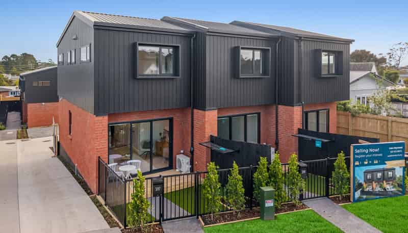 3/97 Atkinson Road, Titirangi