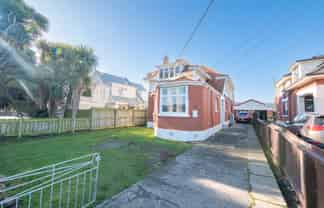 71 Prince Albert Road, Saint Kilda