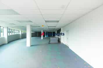 Albany Mega Centre Opportunity!