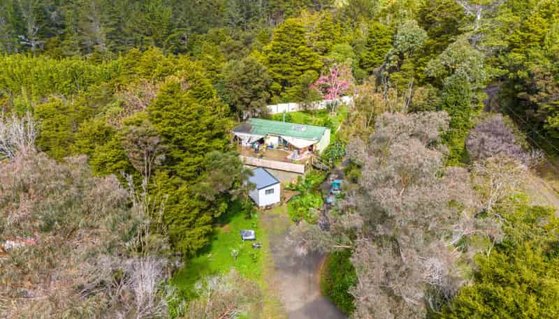 669 Honeymoon Valley Road, Peria