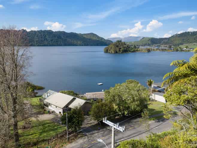 60 Okareka Loop Road, Lake Okareka