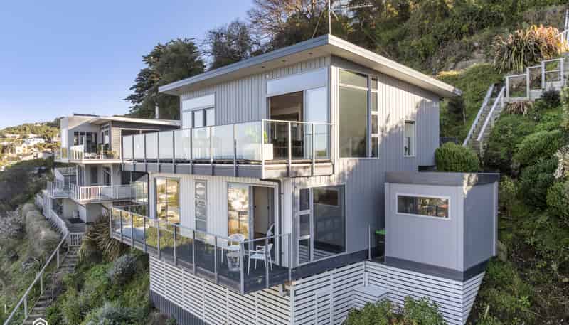73 Ravenswood Road, Saint Clair