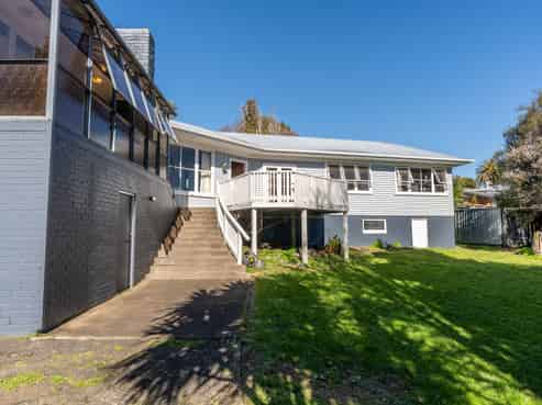 19A Tawa Street, Melville