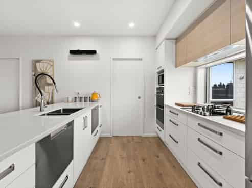 17 Hurunui Drive, Te Awa