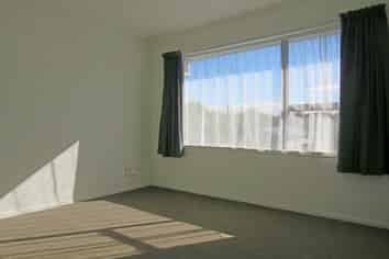 2B Churchill Street, Pukekohe