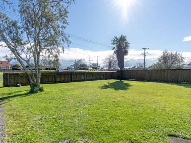 4 Roslyn Road, LEVIN