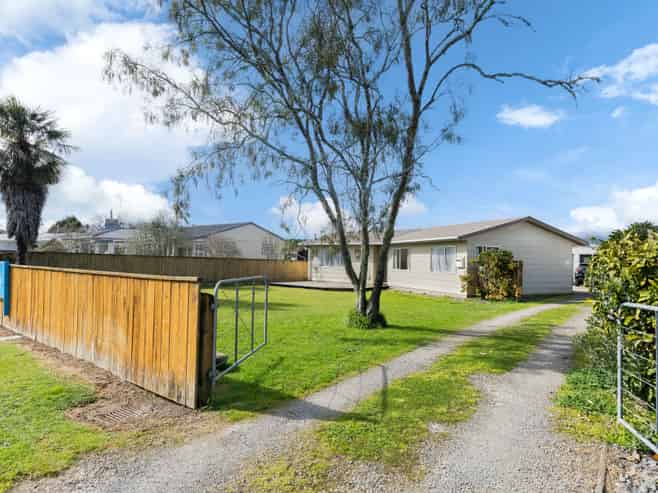 4 Roslyn Road, LEVIN